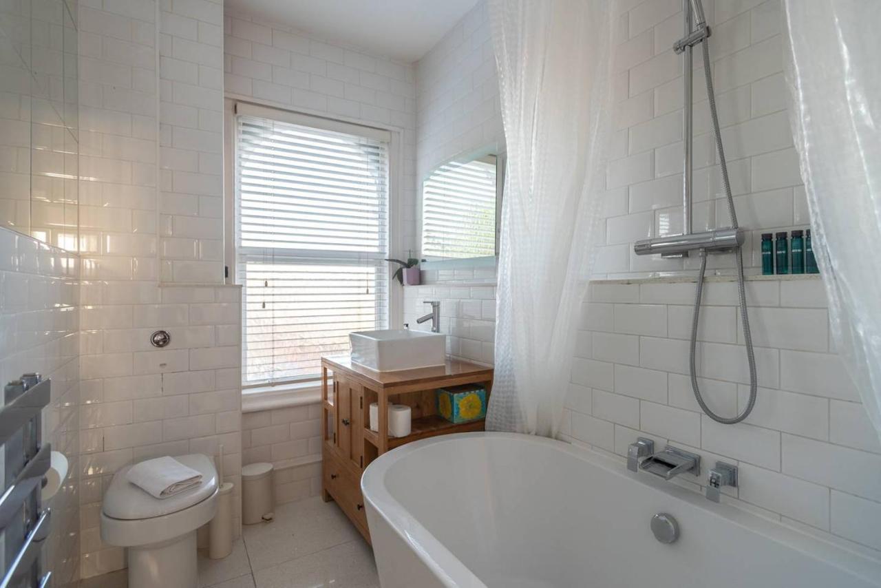 Guestready - Wonderful 2Br By Queen'S Park Londra Esterno foto